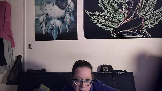 Snapshot of TheGoldenLotus chatting on March 2025 07:14:01 AM TheGoldenLotus online show from March 2025 07:14:01 AM