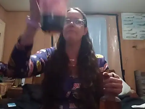 Snapshot of TheGoldenLotus chatting on May 2026 10:39:01 PM TheGoldenLotus online show from May 2026 10:39:01 PM