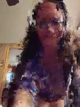Snapshot of TheGoldenLotus chatting on May 2026 06:47:02 PM TheGoldenLotus online show from May 2026 06:47:02 PM