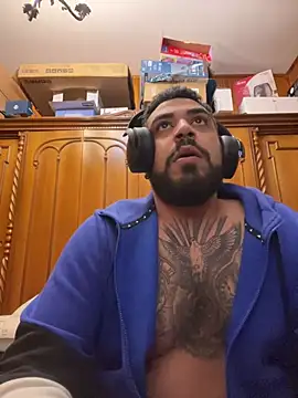 Dikkiduohottt online show from February 2025 11:19:02 PM