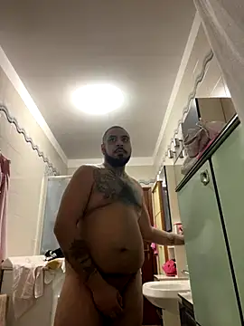 Dikkiduohottt online show from November 2025 05:17:02 PM