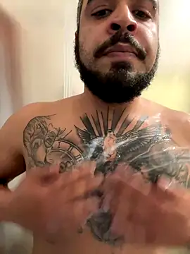 Dikkiduohottt online show from November 2025 10:10:02 PM