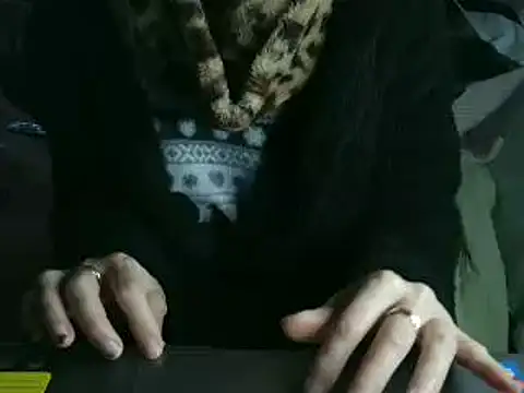 VeneRed online show from February 2026 11:00:02 AM