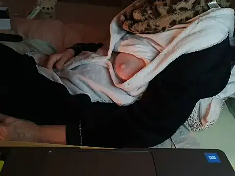 VeneRed online show from March 2026 10:11:01 PM