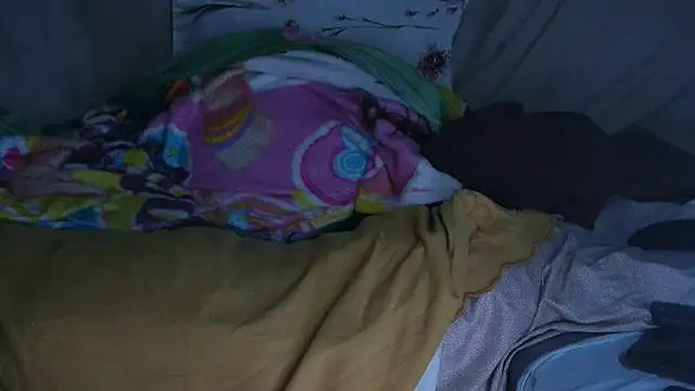 VeneRed online show from October 2025 06:40:02 AM