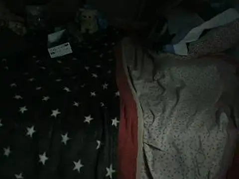 VeneRed online show from March 2026 07:10:02 PM