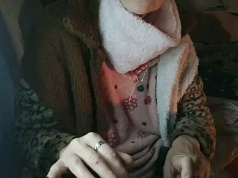 VeneRed online show from February 2026 06:03:01 AM