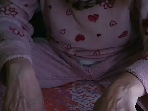 VeneRed online show from March 2026 07:18:01 PM