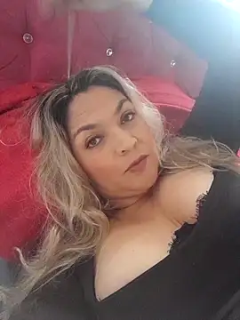 MalorySweet online show from November 2025 07:06:01 PM