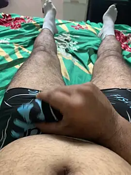 desiduzz21 online show from November 2025 05:35:01 PM