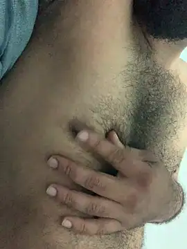 desiduzz21 online show from December 2024 05:58:01 PM