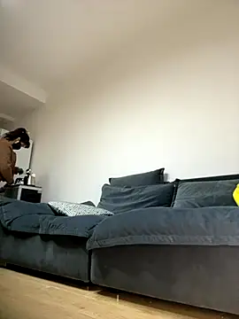 Snapshot of CN-Shanshan chatting on December 2025 12:53:01 AM CN-Shanshan online show from December 2025 12:53:01 AM