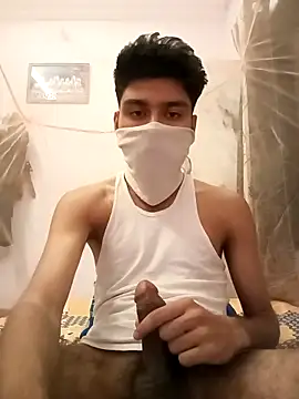 Snapshot of xxxgayroy12 chatting on February 2025 06:26:01 PM xxxgayroy12 online show from February 2025 06:26:01 PM