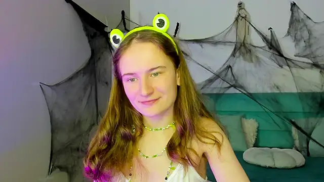 L1ittle kitty  online show from October 2025 06:36:01 AM