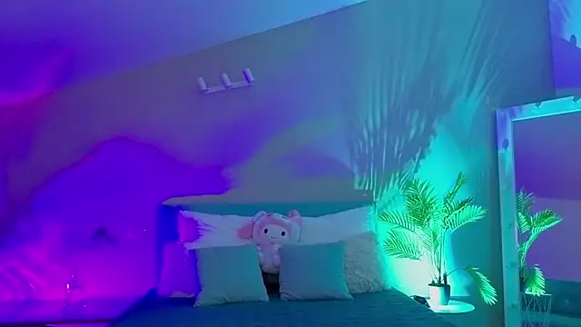 L1ittle kitty  online show from May 2026 05:42:01 AM