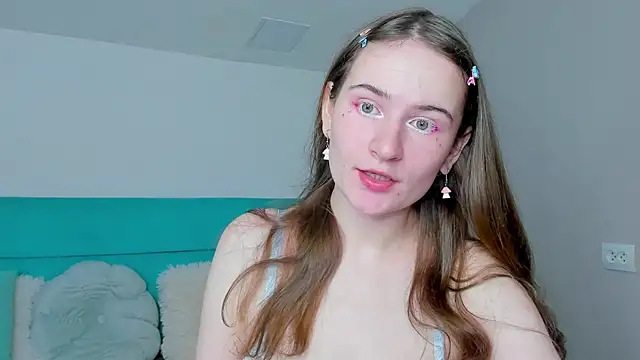 L1ittle kitty  online show from November 2025 06:47:01 AM