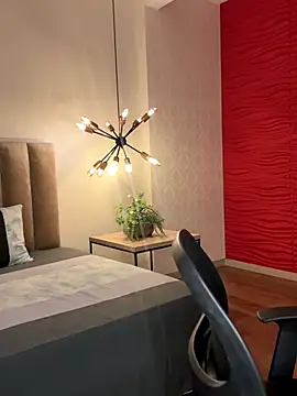 Snapshot of Alisha-Bond chatting on November 2025 07:06:01 PM Alisha-Bond online show from November 2025 07:06:01 PM