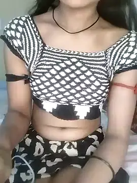 Snapshot of Alina_fun chatting on January 2025 07:59:02 PM Alina fun online show from January 2025 07:59:02 PM