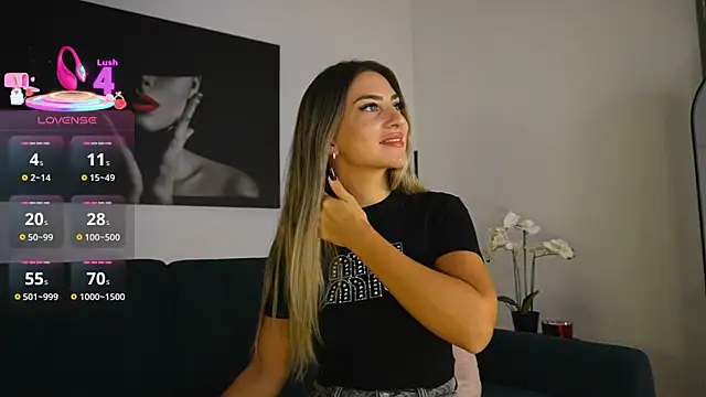 izzy belle online show from October 2025 09:14:02 PM