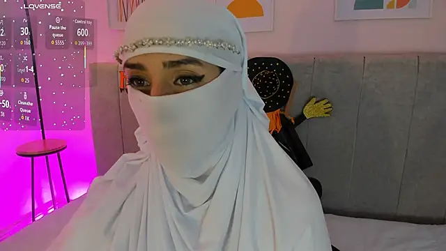 rawiya online show from November 2025 12:32:02 PM