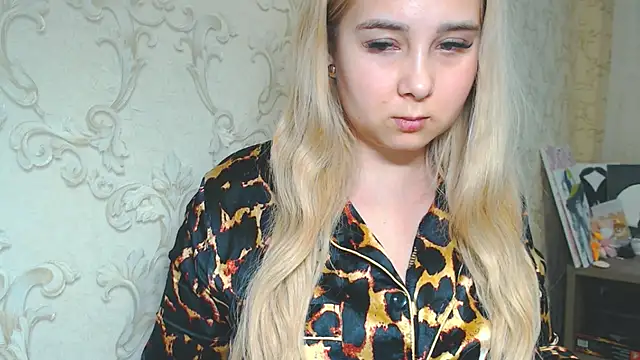 DolphinDreams online show from March 2026 11:55:01 AM