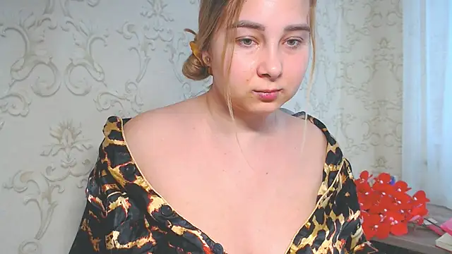DolphinDreams online show from June 2026 09:04:01 AM