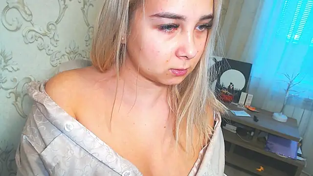 DolphinDreams online show from January 2026 10:51:01 AM