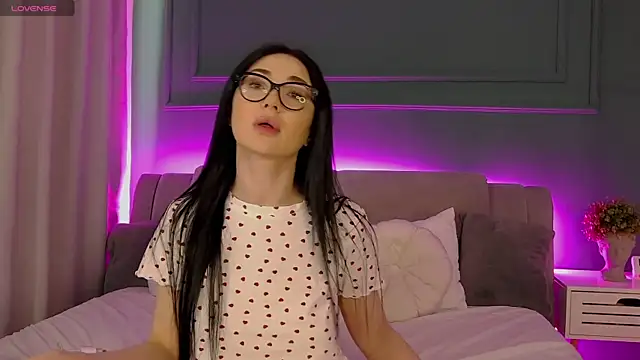 AllisonSky online show from March 2026 12:32:02 PM