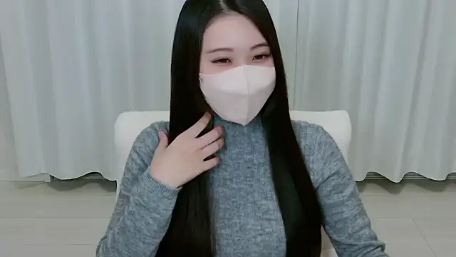 yuki room online show from November 2025 01:04:02 PM