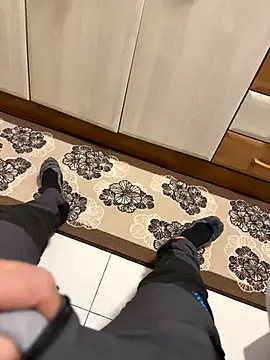 Lecatore80 online show from November 2025 04:10:02 PM