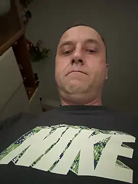 Snapshot of Lecatore80 chatting on January 2026 02:20:01 PM Lecatore80 online show from January 2026 02:20:01 PM