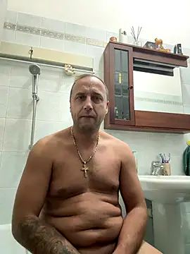 Lecatore80 online show from November 2025 06:19:01 PM