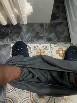 Snapshot of Lecatore80 chatting on February 2026 06:09:01 AM Lecatore80 online show from February 2026 06:09:01 AM