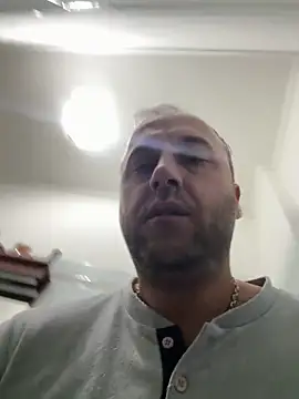 Lecatore80 online show from November 2025 06:35:02 AM