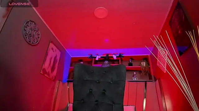 Lucy Williiams online show from November 2025 11:26:01 AM