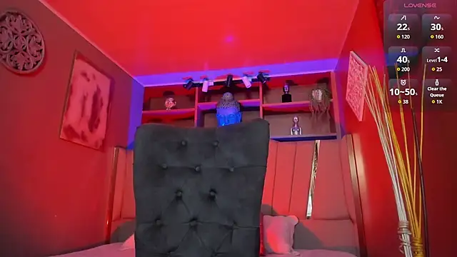 Lucy Williiams online show from October 2025 11:53:01 AM