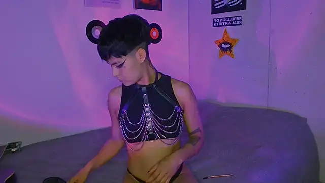 alex one888 online show from September 2025 12:54:01 AM