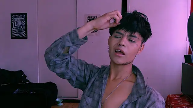 alex one888 online show from December 2025 07:28:02 PM