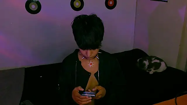 alex one888 online show from November 2025 12:59:02 AM