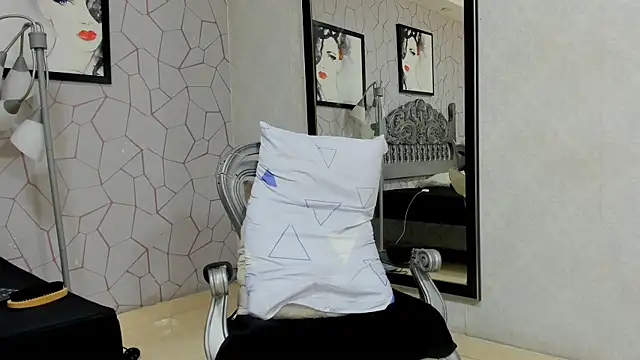 jackmacson online show from December 2024 11:03:01 PM