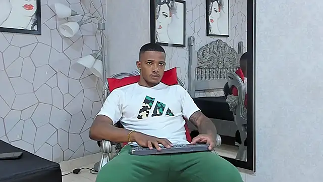 jackmacson online show from December 2024 07:22:02 PM