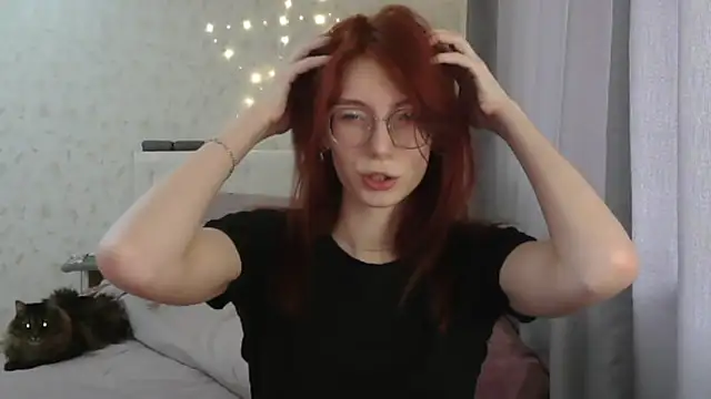 Snapshot of KateBunny chatting on April 2026 05:36:02 AM KateBunny online show from April 2026 05:36:02 AM