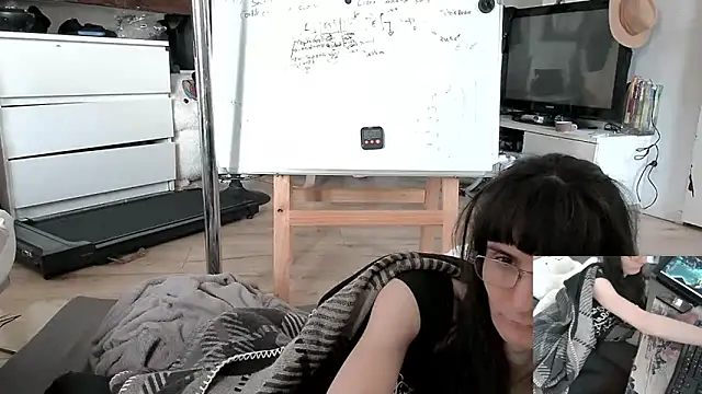 CeriseLapine online show from February 2026 07:28:01 AM