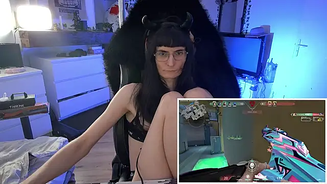 Snapshot of CeriseLapine chatting on October 2025 10:54:02 PM CeriseLapine online show from October 2025 10:54:02 PM