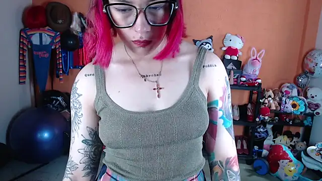 MissMiia2 online show from October 2025 03:09:02 PM