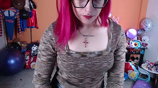 Snapshot of MissMiia2 chatting on September 2025 01:39:01 PM MissMiia2 online show from September 2025 01:39:01 PM