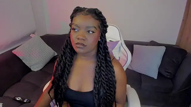 Im Maria online show from October 2025 02:02:01 AM