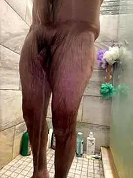 Snapshot of Looneytunes12345 chatting on November 2025 10:15:01 PM Looneytunes12345 online show from November 2025 10:15:01 PM