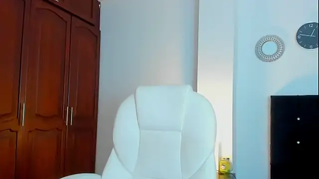 kathyajhonss online show from November 2025 11:19:02 PM