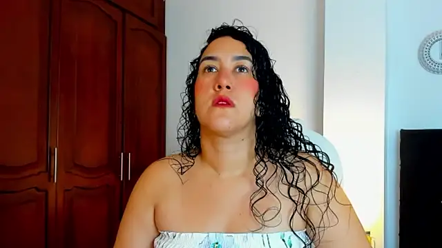 kathyajhonss online show from May 2026 10:37:01 PM